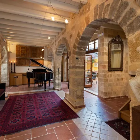 Kokkini Porta Rossa 5*