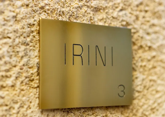 Отель Kokkini Porta Rossa 5*