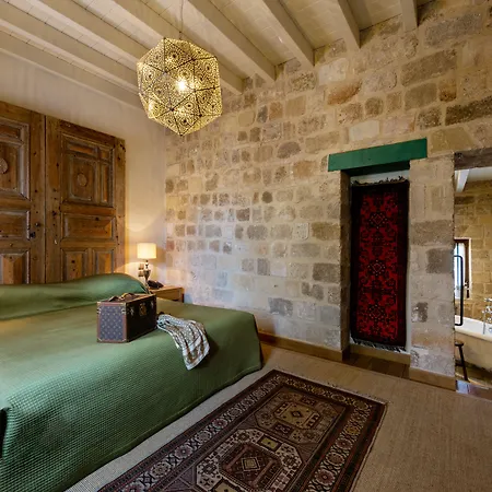 كوكيني بورتا روسا فندق Rhodes City