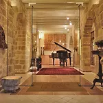 Hotel Kokkini Porta Rossa