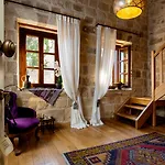 Hotel Kokkini Porta Rossa 5*