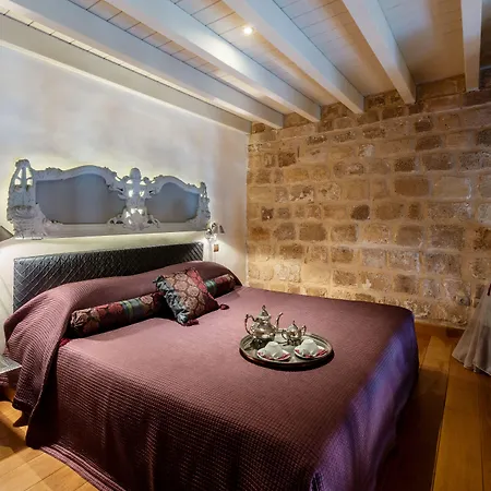 Hotelli Kókkini Porta Rossa 5*