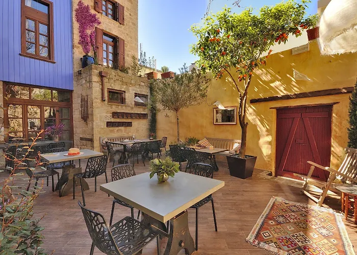 Hotell Kokkini Porta Rossa