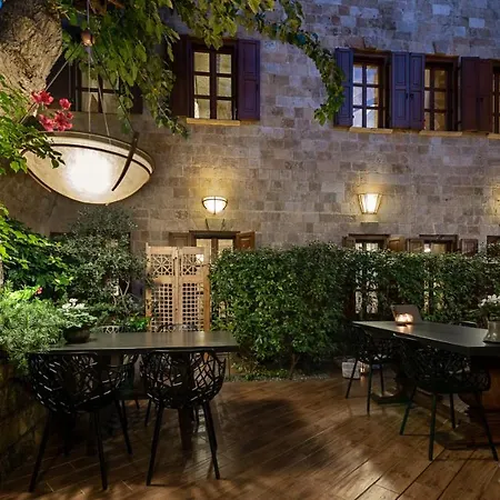 Kokkini Porta Rossa Hotell