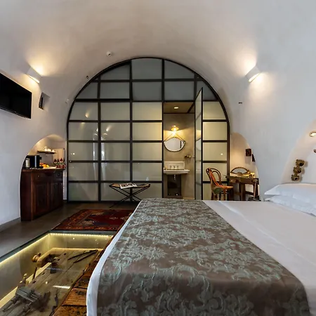 Hotel Kokkini Porta Rossa